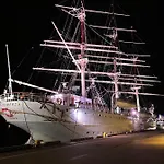 Faltom 15 Yacht Park Parking * Gdynia