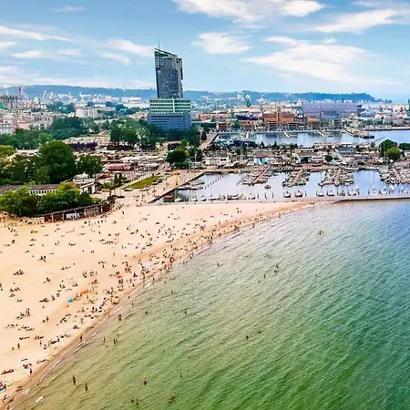 Faltom 15 Yacht Park Gdynia