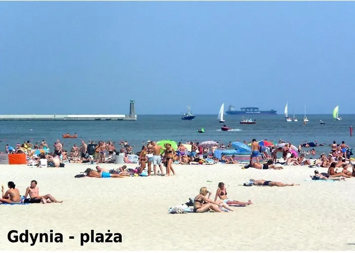 Faltom 15 Yacht Park * Gdynia